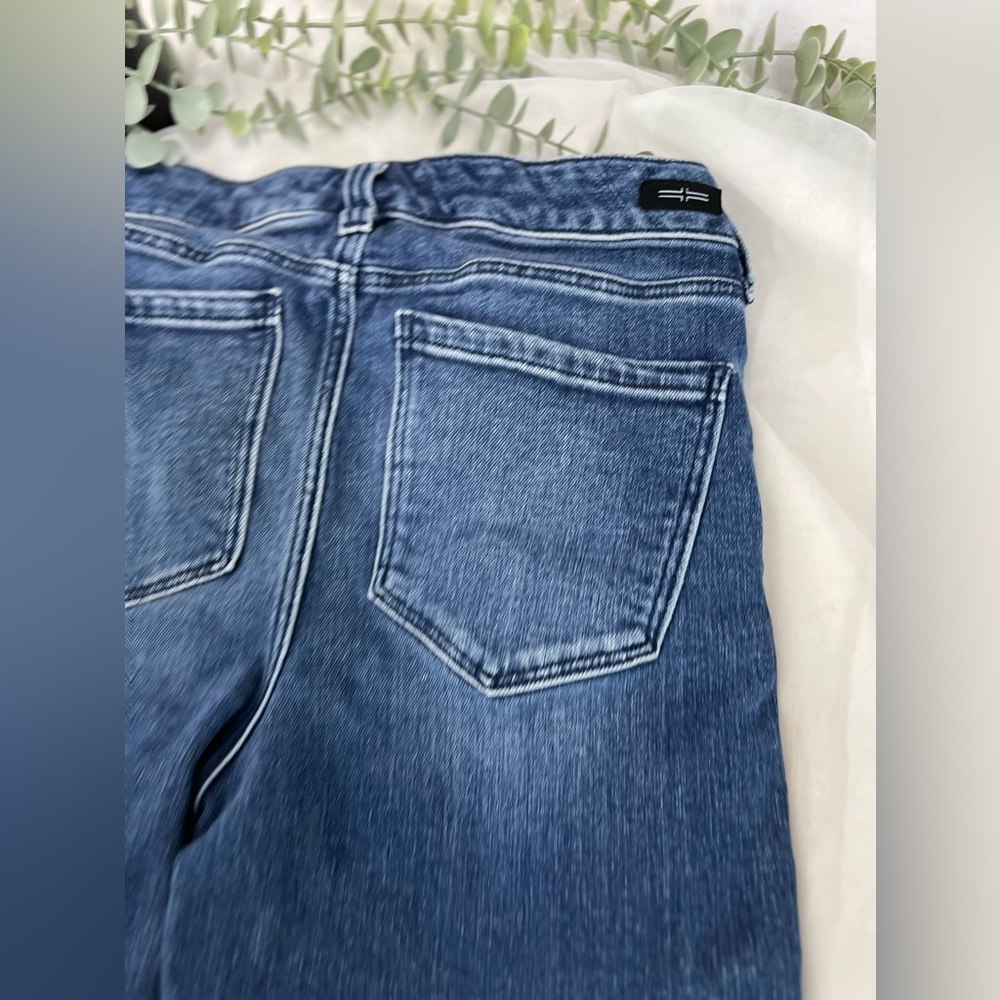 Liverpool Los Angeles The Cropped Flare Dark Wash Jean Size 6/28 - Picture 7 of 12